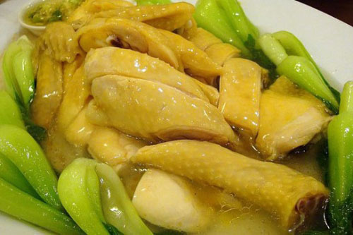 Tự tay làm gà hấp kiểu này cả gia đình thi nhau gặp không dừng đũa