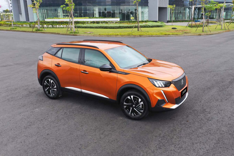 Điểm danh 3 ôtô trang bị phanh tự động có giá thấp nhất tại Việt Nam