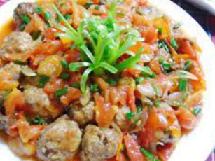 Cách làm thịt viên, cá viên sốt cà chua cả nhà đua nhau gắp