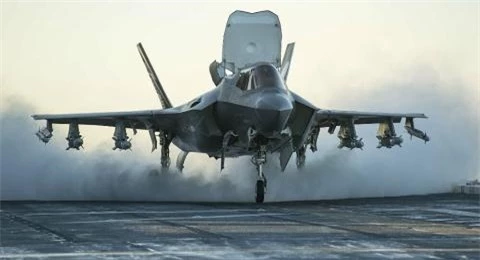 Nga huong loi khi Anh giam so luong F-35B