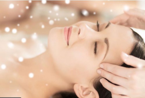 'Bỏ túi' cách chăm sóc làn da sau một ngày làm việc mệt mỏi