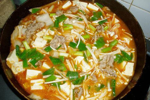 Canh ngao chua nấu nấm đậm đà, thơm ngon giúp giải nhiệt trong ngày hè