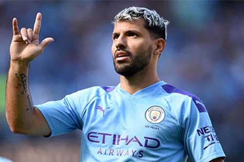 Aguero chia tay Man City sau 10 năm gắn bó
