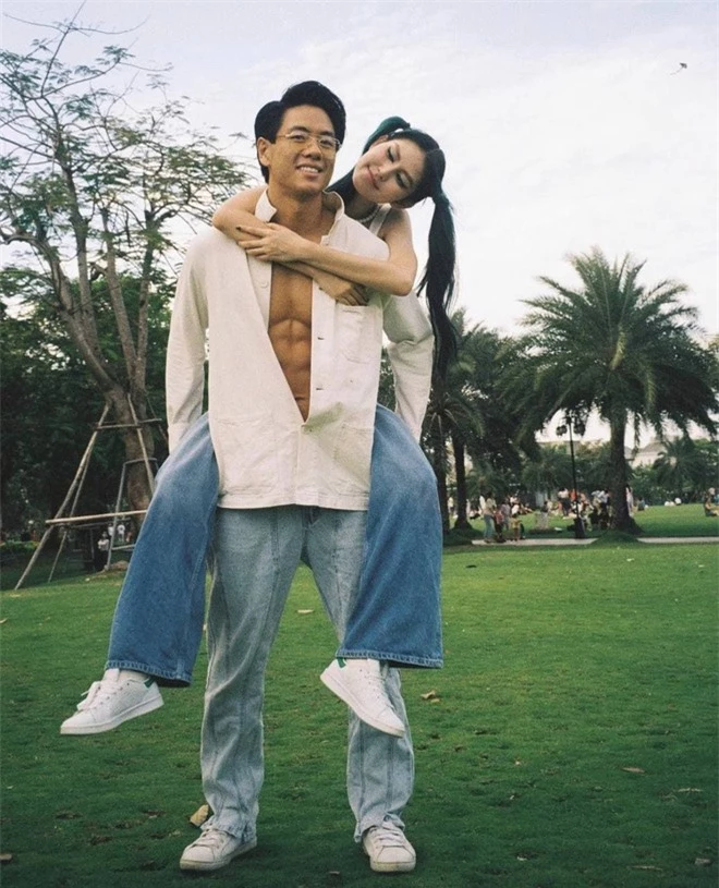 5 mỹ nam tìm thấy tình yêu sau Người Ấy Là Ai: Lâm Bảo Châu & Huy Trần hẹn hò với 2 chị đại showbiz - Ảnh 8.