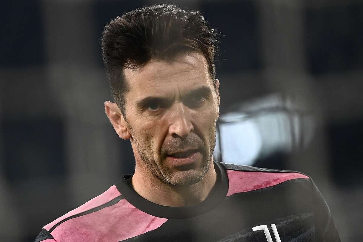 Buffon vẫn muốn gắn bó với Juventus ở tuổi 43