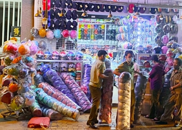Bình Thuận: Phát hiện 2.712 mũ bảo hiểm hiệu giả mạo thương hiệu Nón Sơn 