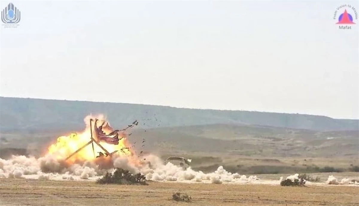 Với độ chính xác cao và uy lực mạnh, đạn cối Iron Sting được kỳ vọng mang lại sự thay đổi lớn về hỏa lực cấp chiến thuật và tạo ra một cuộc cách mạng trên chiến trường mặt đất; Nguồn: naukatehnika.com