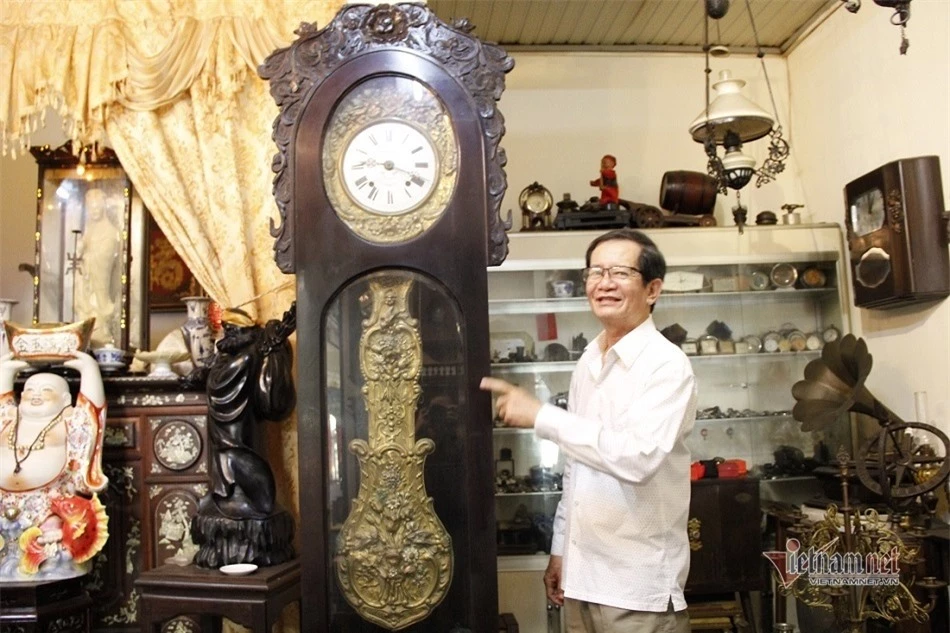 Ngôi nhà đầy ắp đồng hồ cổ của người đàn ông xứ Huế