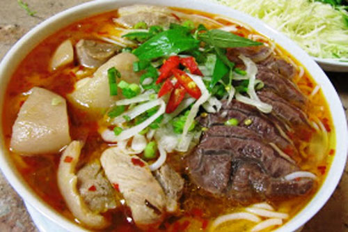 Cách làm bún bò Huế tại nhà cực ngon cho bữa sáng