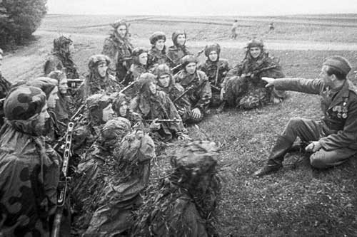 Quân Slovakia chiến đấu cho phát xít Đức rồi lại chiến đấu cho Liên Xô ra sao?