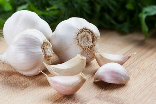Ăn một lát tỏi đúng "giờ vàng", cơ thể nhận được ngàn lợi ích quý giá