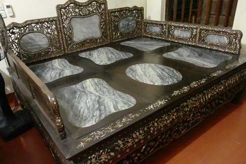 Bí ẩn chiếc long sàng đế vương giá bạc tỷ của đại gia Nam Định