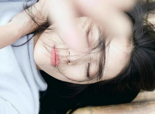 3 kiểu phụ nữ dễ chuốc bất hạnh vào người, cả đời gian truân