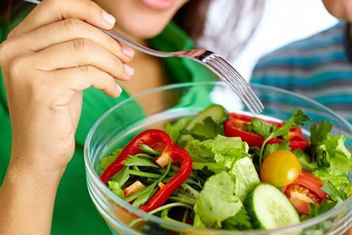 Chớ tưởng ăn rau là tốt, đây là cách ăn gây hại gấp trăm lần