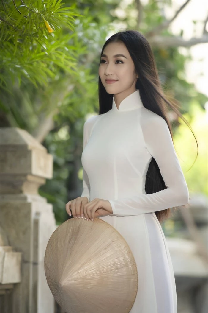 'Nàng thơ xứ Quảng' Bùi Nữ Kiều Vỹ từng dự thi Hoa hậu Việt Nam 2016 giờ ra sao? ảnh 7