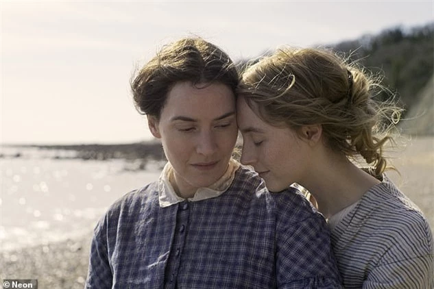 Người đẹp phim 'Titanic' Kate Winslet hiếm hoi xuất hiện cùng con gái 20 tuổi ảnh 11