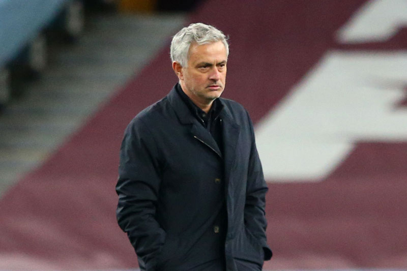 Mourinho không hài lòng về lịch thi đấu của Tottenham