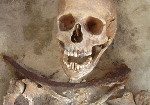 Bí ẩn về tục chôn cất “ma cà rồng” ở Ba Lan