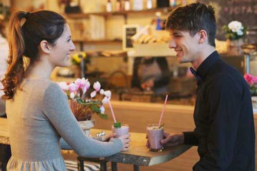 Hẹn hò bao lâu, con gái nên nhận lời yêu?