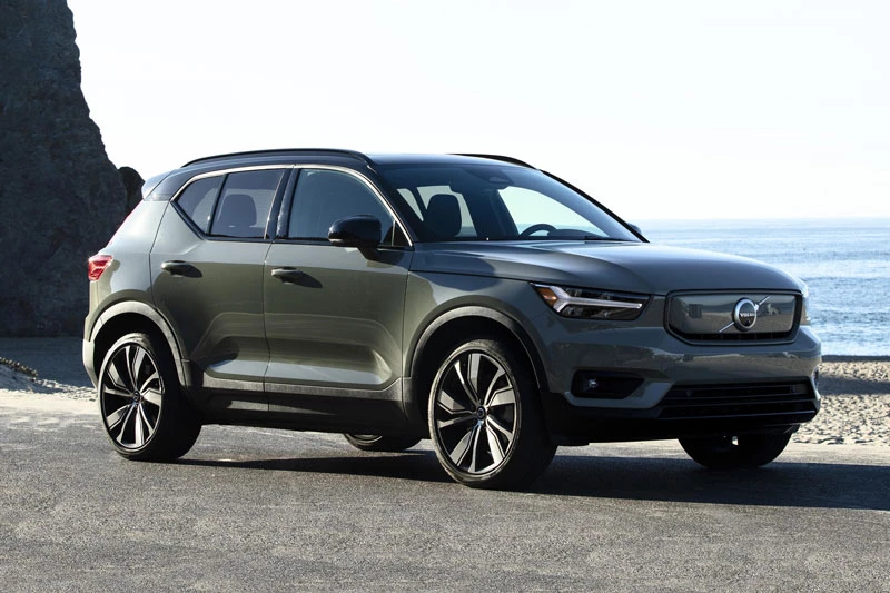 1. Volvo XC40.