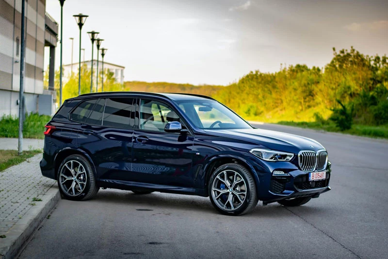 5. BMW X5.