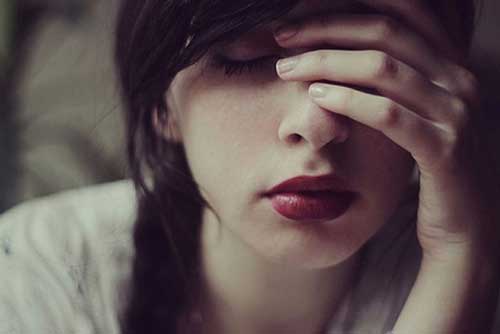 9 thói quen hàng ngày khiến bạn già đi rất nhanh, đáng tiếc nhiều người mắc phải cả 9 việc