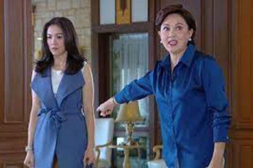 Ly hôn chồng cả năm trời bỗng dưng mẹ chồng cũ xông đến nhà tôi làm loạn, lý do thật sự ngoài sức tưởng tượng