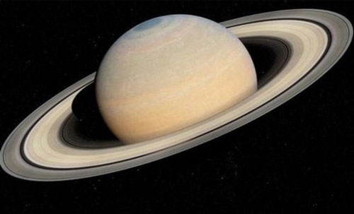 Sao Thổ thay đổi màu sắc theo mùa