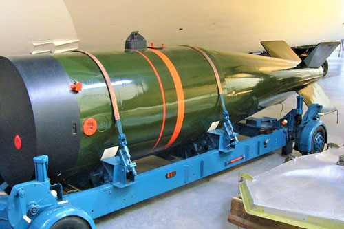 Nâng giới hạn đầu đạn hạt nhân dự trữ, Anh sẽ khởi động "trò chơi" nguy hiểm