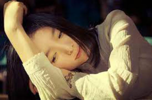 Đêm tân hôn, chồng thẹn thùng thông báo một việc làm tôi "chết đứng"