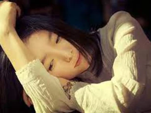 Đêm tân hôn, chồng thẹn thùng thông báo một việc làm tôi "chết đứng"