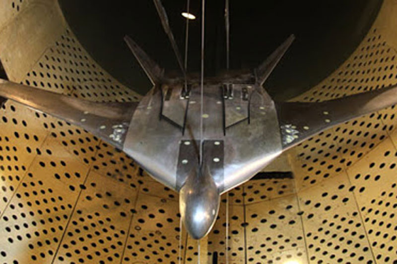 Máy bay ném bom chiến lược PAK DA của Nga bí mật nhất thế giới