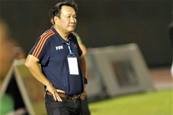 HLV Chu Đình Nghiêm thôi dẫn dắt Hà Nội FC