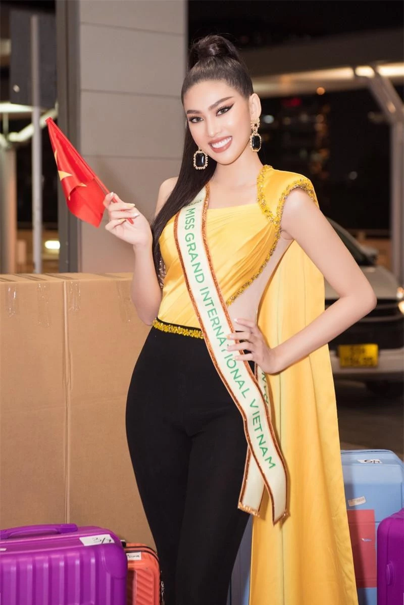 Hành trình rực rỡ đến Top 20 của Á hậu Ngọc Thảo tại Miss Grand 2020 ảnh 1
