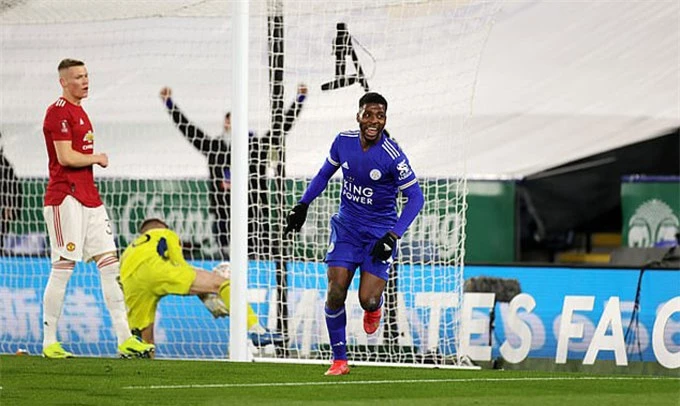 Iheanacho đang thăng hoa tại Leicester, điển hình là cú đúp vào lưới MU ở FA Cup