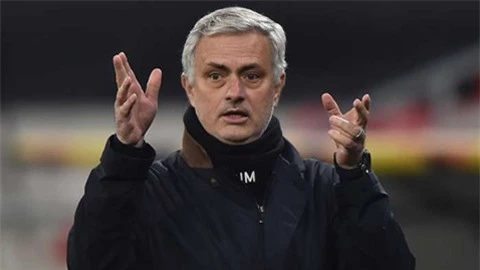 Mourinho mong đợi 1 kỳ chuyển nhượng 'kỳ lạ'