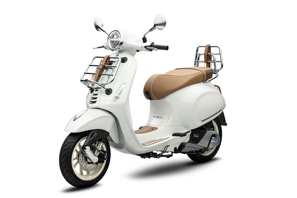 Chi tiết Vespa PicNic giá 88 triệu đồng tại Việt Nam, giới hạn 300 chiếc