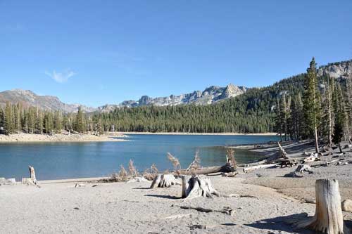 Những sông, hồ nào chỉ đứng cạnh cũng có thể chết người?