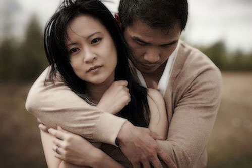 Là đàn ông, nếu để vợ phải một mình trong 3 thời điểm này thì đích thị là người chồng tồi