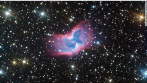 Vẻ đẹp lộng lẫy của tinh vân hình bướm cách Trái Đất hàng nghìn năm ánh sáng
