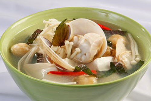 Canh ngao nấu nấm thơm ngon, hấp dẫn trong bữa cơm gia đình