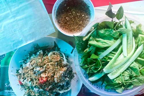 Gỏi cá trích - 'định vị' ẩm thực Phú Quốc