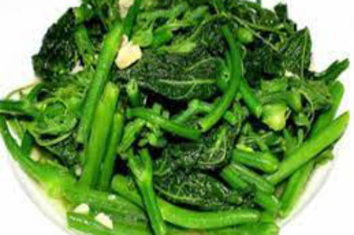 Mẹo xào rau bí ngon như ngoài hàng