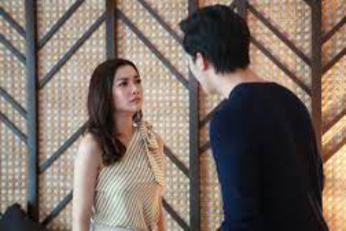 Nghe bố chồng ra điều kiện để được chia tài sản, tôi bức xúc nhưng chưa kịp lên tiếng thì chồng tôi đã nói một câu chấn động cả nhà