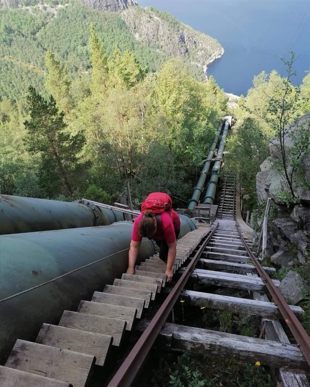 Cầu thang dài nhất thế giới ở Na Uy