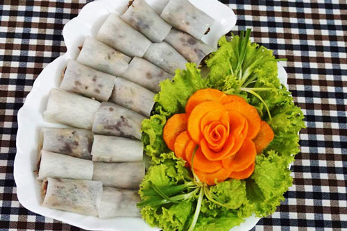 Món củ cải cuộn thịt đậm đà hương vị, thanh nhiệt cả nhà gật gù khen khéo