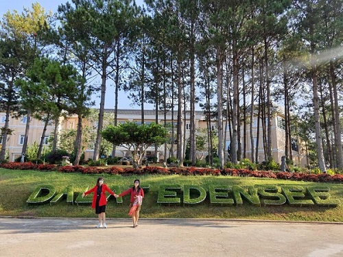 Kh&#xE1;m ph&#xE1; m&#x1ED9;t &#x110;&#xE0; L&#x1EA1;t &#x201C;m&#x1EDB;i&#x201D;, &#x111;&#x1EB9;p l&#x1EA1; th&#x1B0;&#x1EDD;ng m&#xF9;a du l&#x1ECB;ch 2021