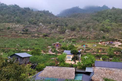 Về Mộc Châu khám phá "thác Nàng Tiên", đi tìm "Phố núi Tình yêu"