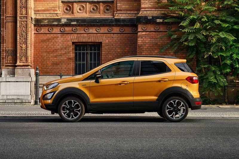 10. Ford EcoSport 2021 (giá khởi điểm: 19.995 USD).