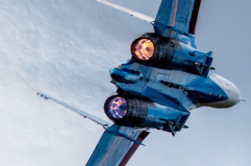 Ukraine mở không phận cho máy bay chiến đấu NATO